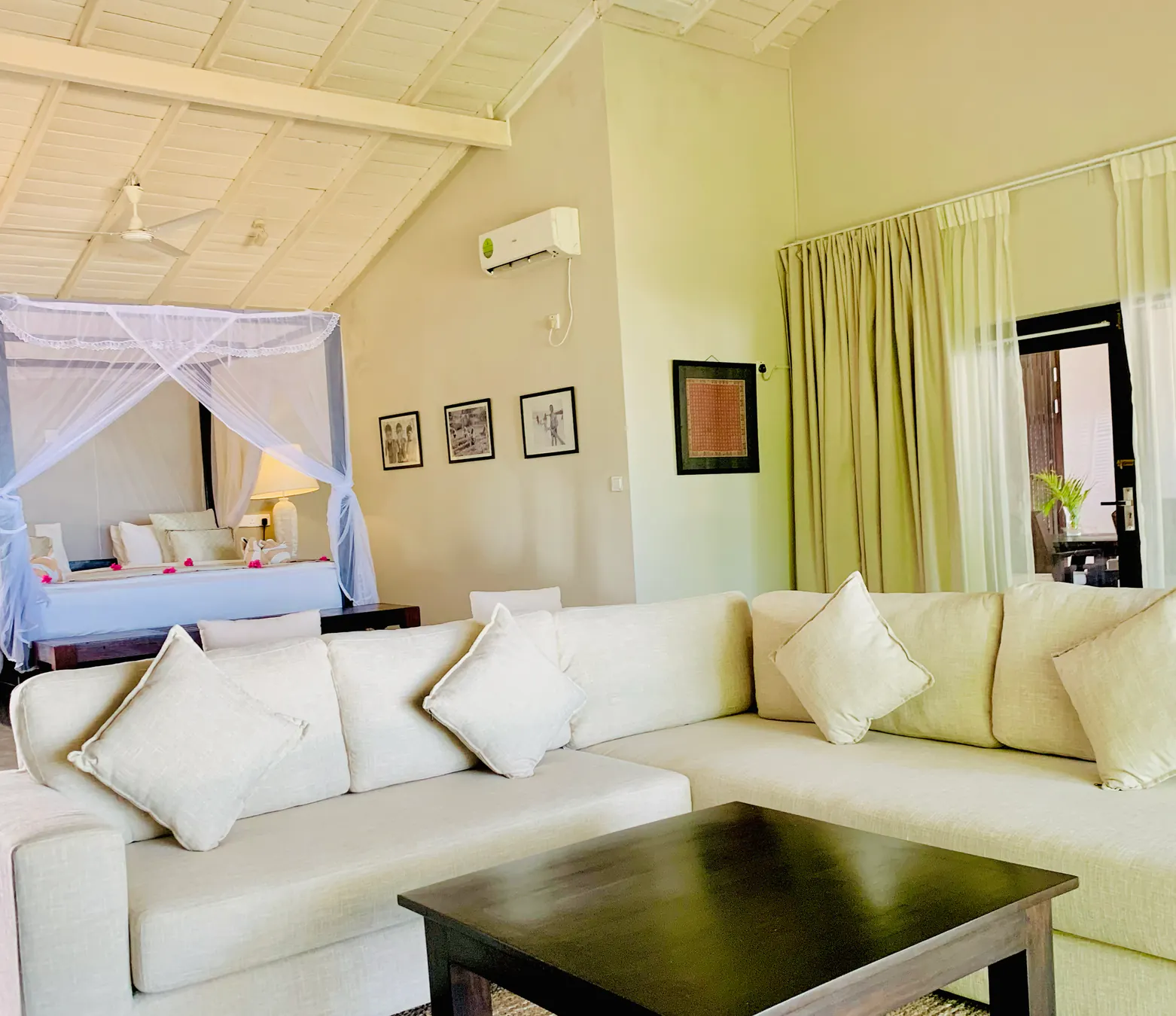 Penthouse Executive bedroom and sitting area